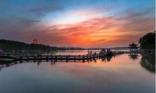 杭州景点排行榜前十名是什么地方,杭州十大景点与新十大景点名称