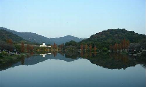 广州市区怎么去萝岗香雪公园,萝岗香雪公园公交线路